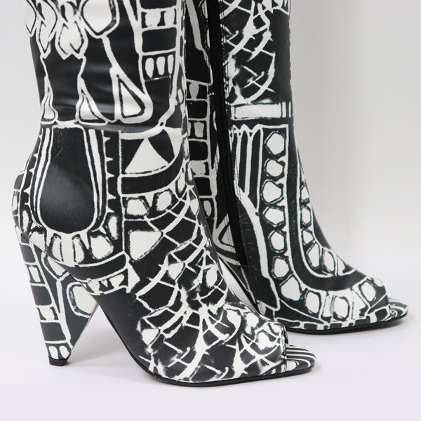 ABSTRACT THIGH-HIGH BOOTS
