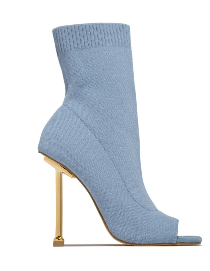MARLOW IN BLUE